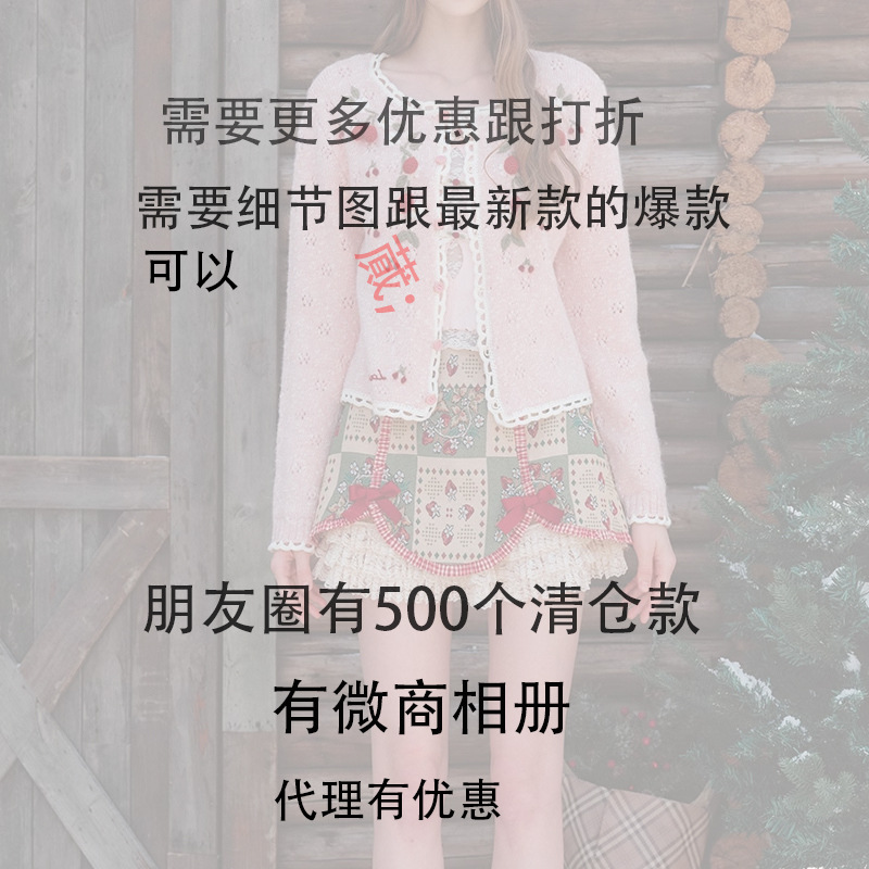 A new stylish checkered pocket T-shirt for short-sleeved women, a versatile 2025 summer fashion purple loose T-shirt details Picture