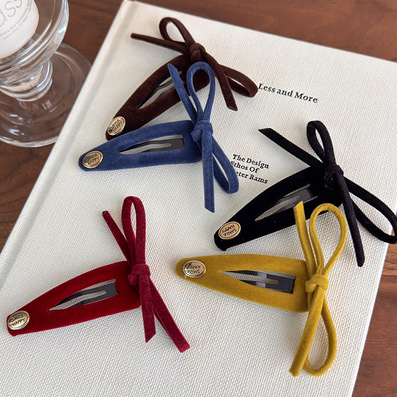 Letter gold label retro velvet bow BB clip, versatile and girlish quality hair clip, hair tie, bangs clip, hair accessory pic 6