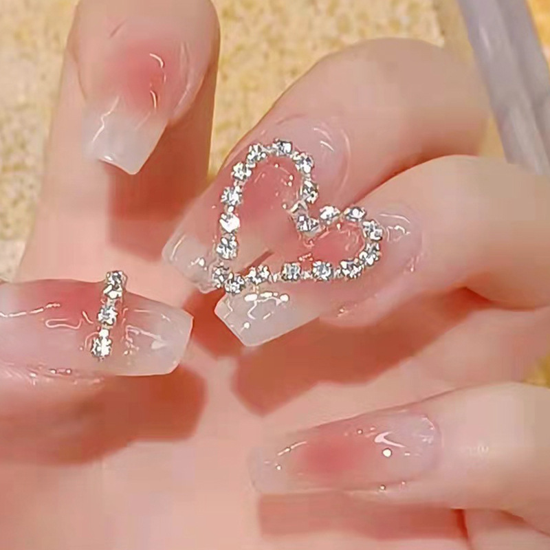 Blush Wear Nail art Drill Heart drill Chain Nail art white fake nail Long blush nail art finished nail piece