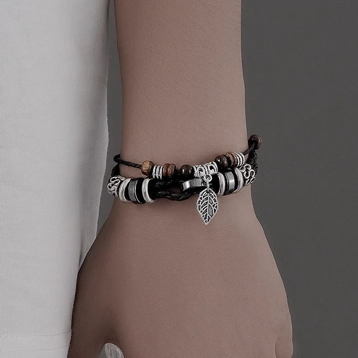 Tree leaf Bracelet Men's personalized retro multi-layer hand-woven leather bracelet Simple student couple hand accessories details Picture