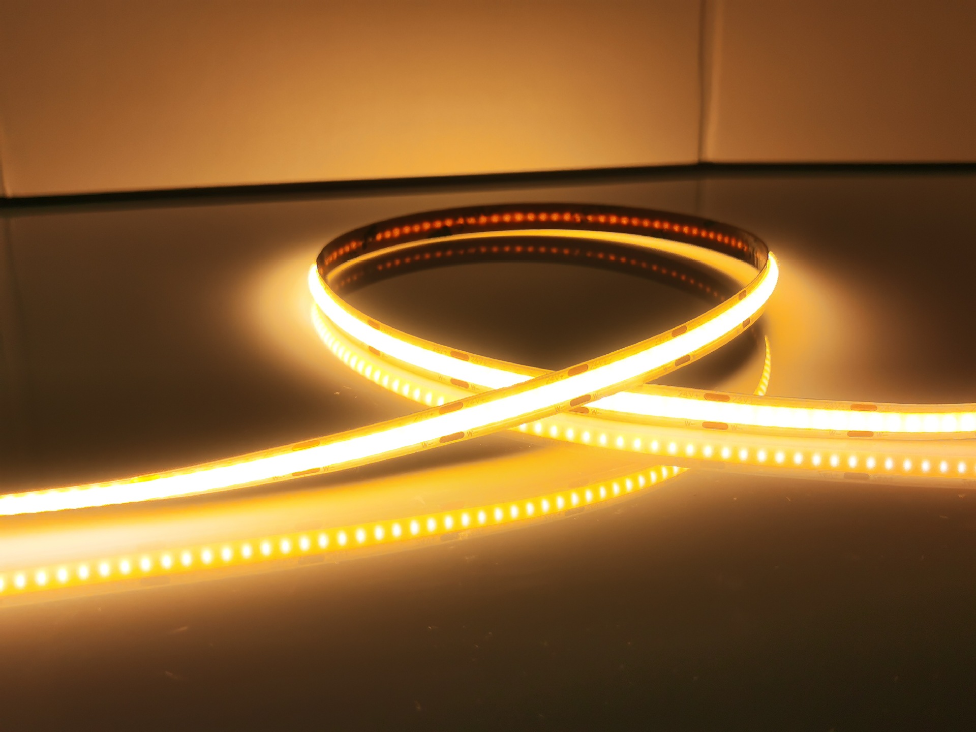 608灯8M/10MM双色/24V三色灯细节图