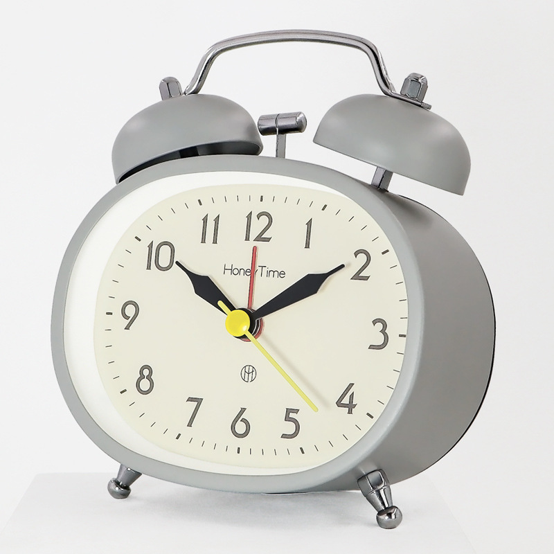 Astronaut alarm clock, a special alarm and wake-up tool for primary school students, children and boys. Silent clock for self-discipline, designed for students Application Scenario