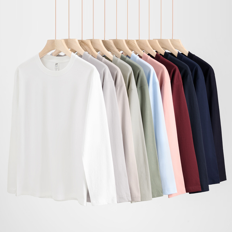 230g heavy-duty pure cotton white long-sleeved T-shirt for men's base layer, paired with solid-colored men's round-neck top for autumn and winter