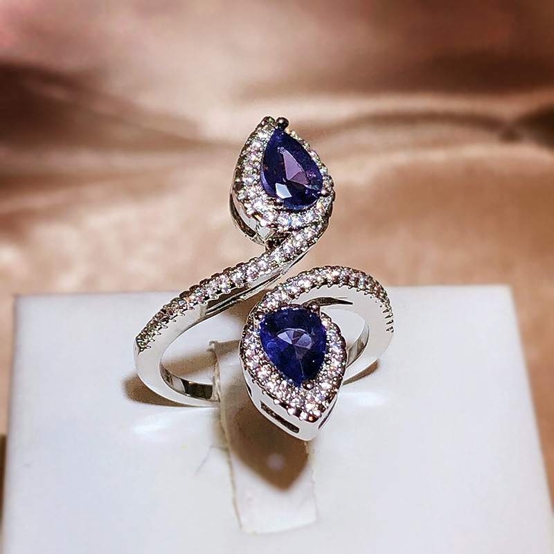 直播供应 跨境电商货源新款蓝心型蓝宝石戒指欧美流行订婚饰品