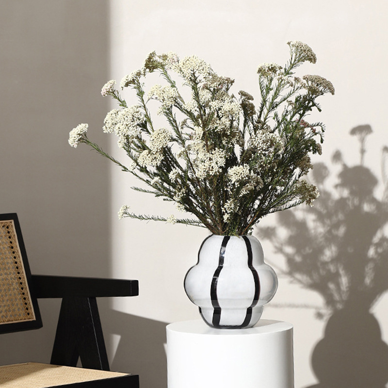 Retro handcrafted glass with black stripes and bright porcelain white vase, dry flower arrangement, vase art, high-end home decoration piece Application Scenario