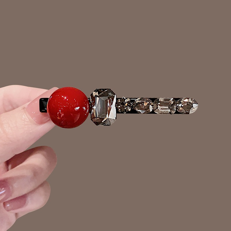 Coreano temperamento rojo bola bola clip de pelo de alta calidad sentido versátil duckbill clip de una sola línea broken hair edge clip accesorios de pelo al por mayor - 3