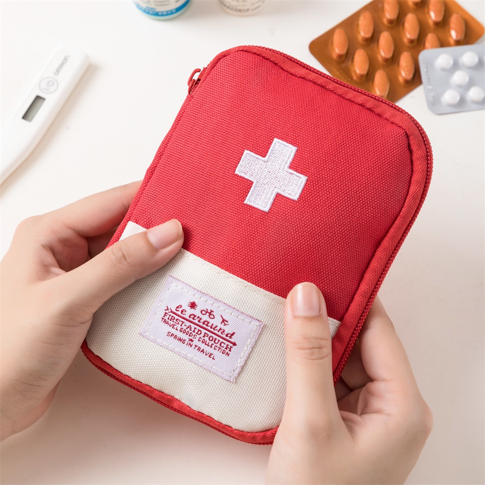 Carry-On Medical Kit Medicine Storage Bag Small Travel Kit First Aid Kit Macaron Color