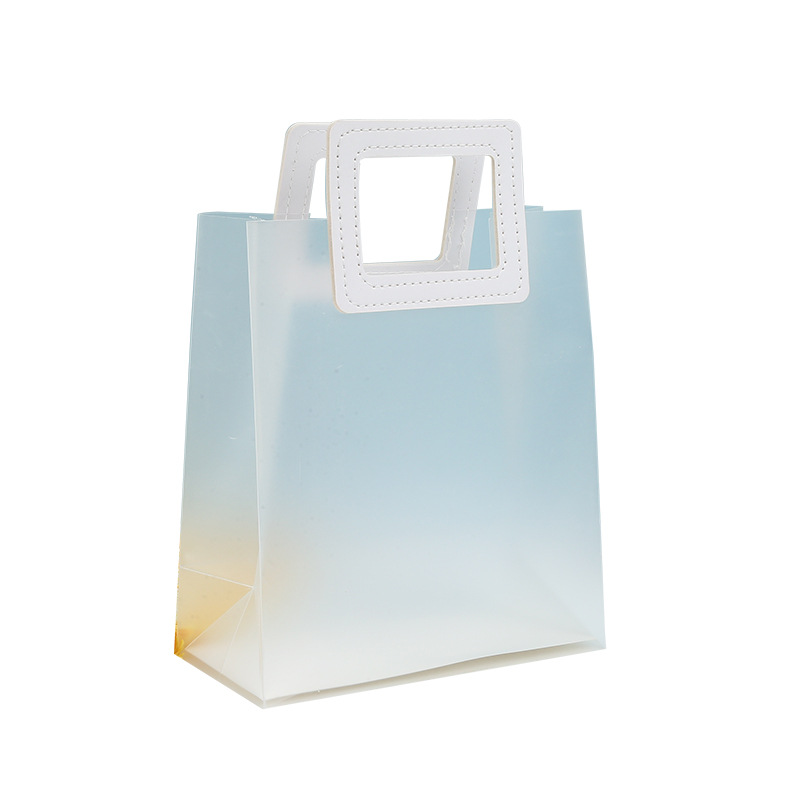 Wholesale of new pp handbags, thickened wedding candy souvenir bags, custom-made transparent frosted gift bags in ins style Item Picture