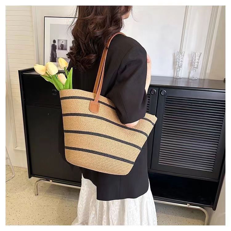 Autumn New Striped Straw Bag French Large Capacity Tote Bag Temperament Women's Bag Hand Bill Shoulder Bag details Picture