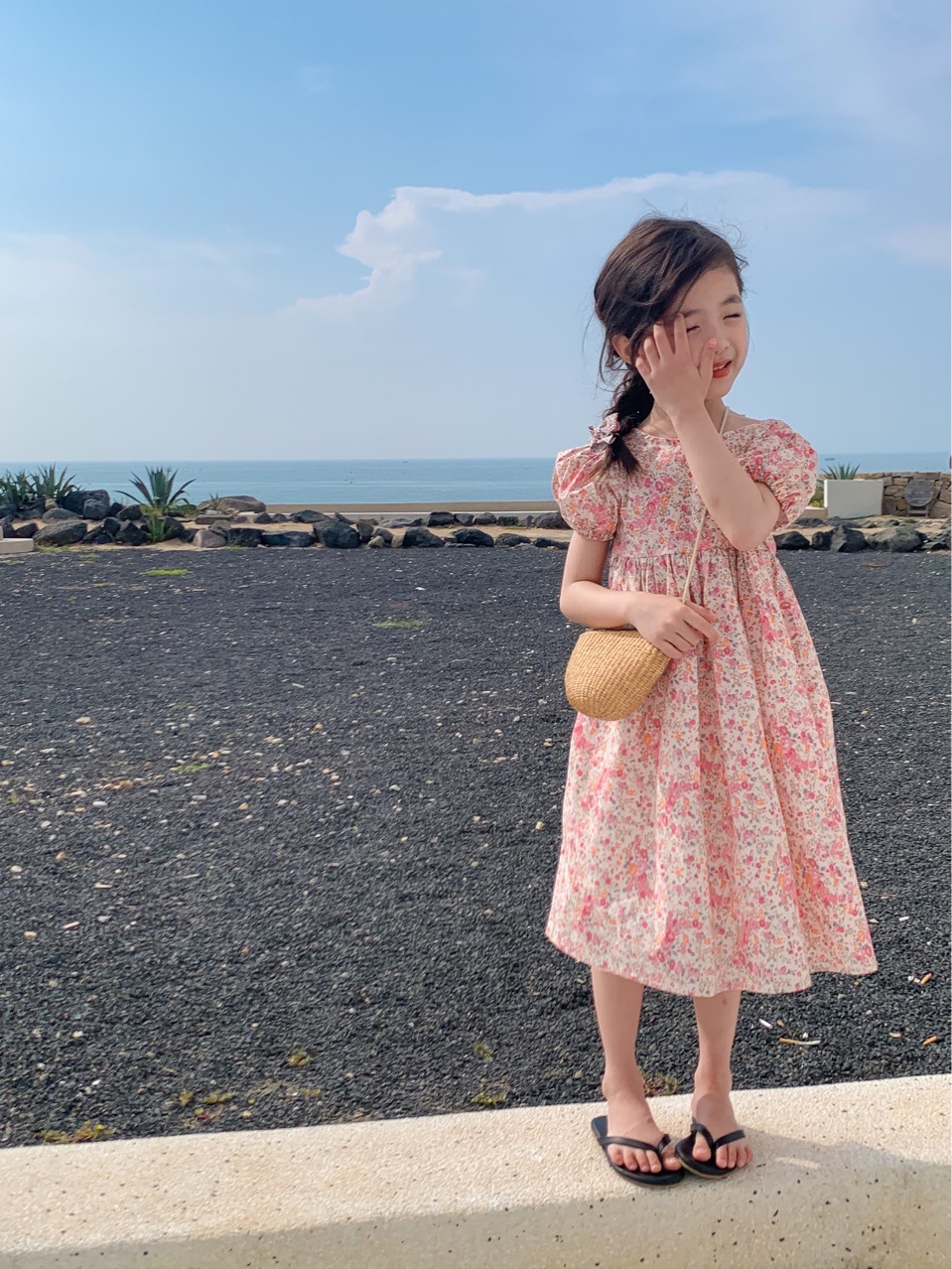 2023 Girls summer short-sleeved dress Korean version pink summer female pure color princess cotton spot skirt Specification drawing