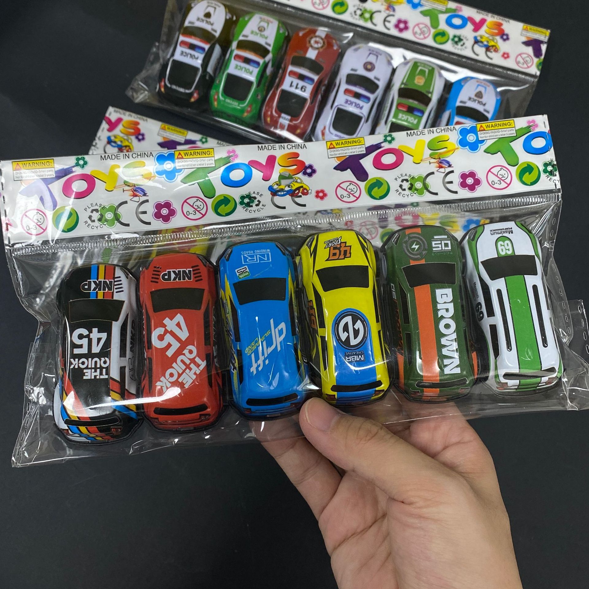 跨境亚马逊合金回力迷你小汽车儿童玩具车批发摆地摊耐摔仿真车