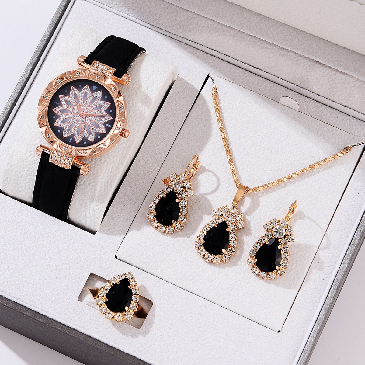 Foreign Trade Women's Temperament Beautiful Creative Gift Set Diamond-Encrusted Watch Jewelry 4Pcs/Set No Gift Box Wrist Watch