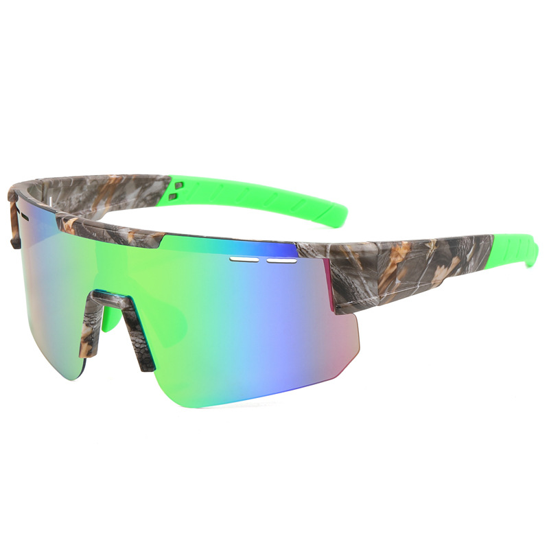Cross-border new cycling glasses, outdoor sports glasses, one-piece large-frame sunglasses, colorful reflective mercury sunglasses wholesale cycling glasses, men's and women's outdoor running glasses, cycling glasses, retro goggles, helmets, cycling glasses, windshields Application Scenario