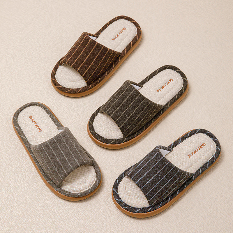 New linen slippers for women in summer, breathable, sweat-absorbing and anti-slip for all seasons. Cotton and linen slippers for men in spring and autumn Application Scenario