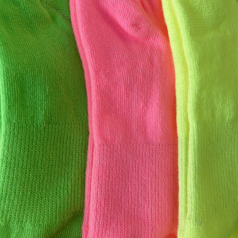 Wholesale of new spring products in Dongdaemun, South Korea: candy-colored solid cotton socks in stock, macarons in stock, women's socks, and boat socks details Picture