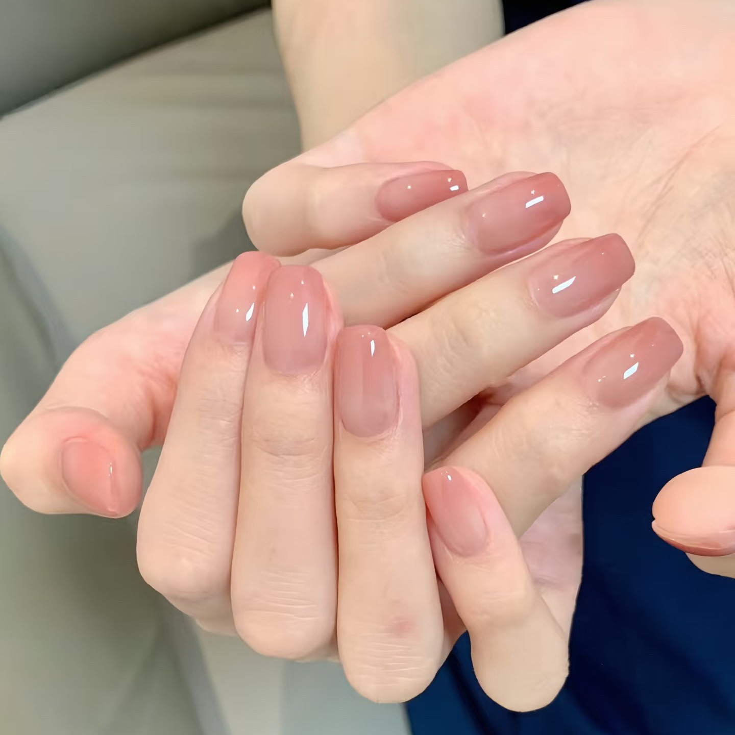 【 Tao Zhi Yao Yao 】 Wholesale of best-selling handcrafted wear of the same style as ins nude high-end gradient whitening nail patches