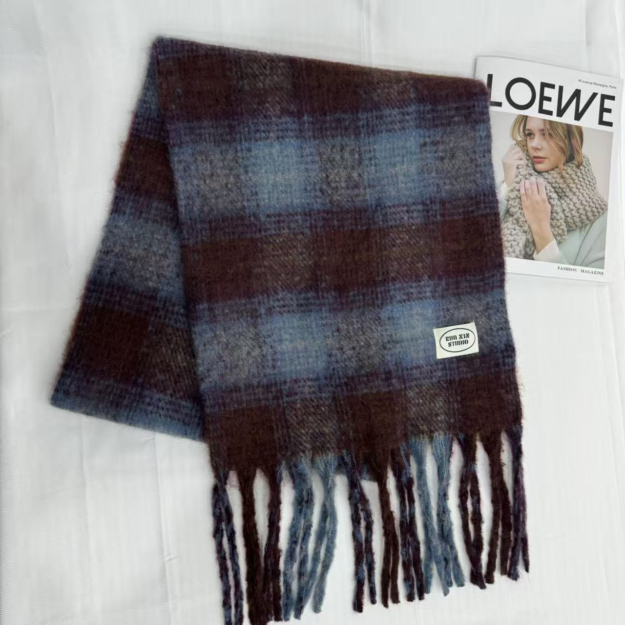 围巾/围巾真丝/袜子山羊绒/围巾女士长款时尚/围巾女长款百搭细节图