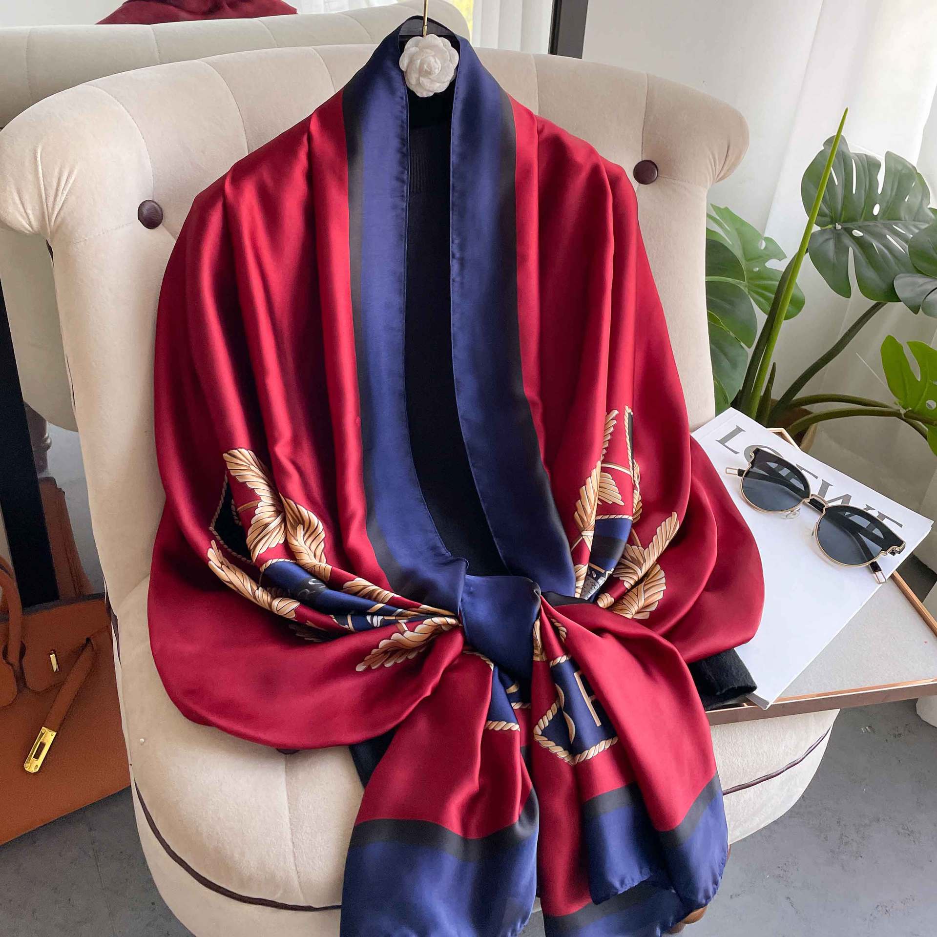 Spring, summer and autumn new Korean-style faux silk scarves, women's accessories, versatile shawls, sun-protective beach towels, live wholesale in stock Application Scenario