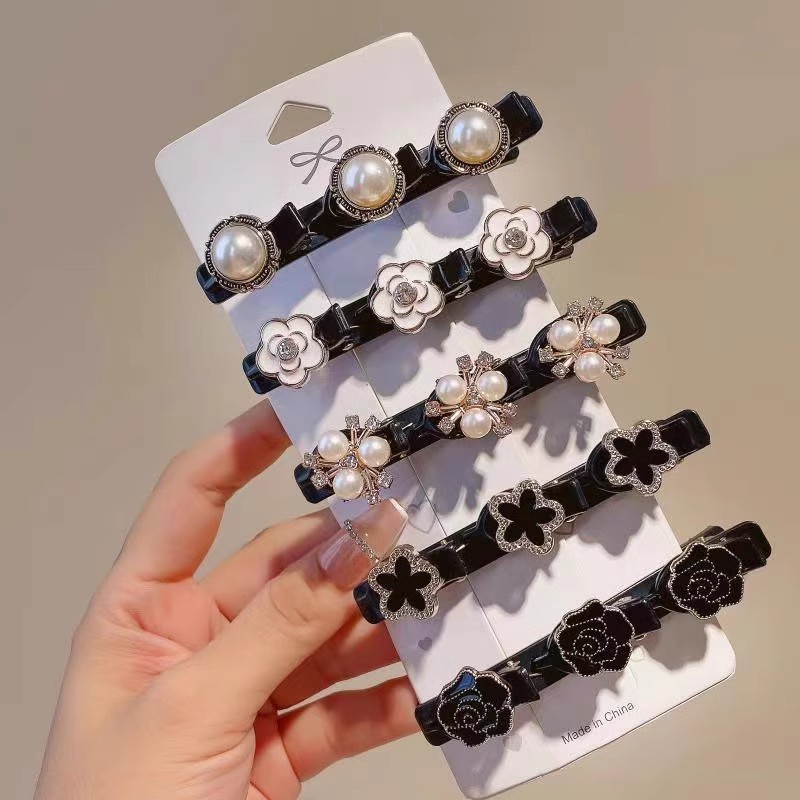 New lazy braiding gadgets: duckbill clips, women's forehead bangs clips, side clips, DIY fashionable headwear for Internet celebrities Specification image