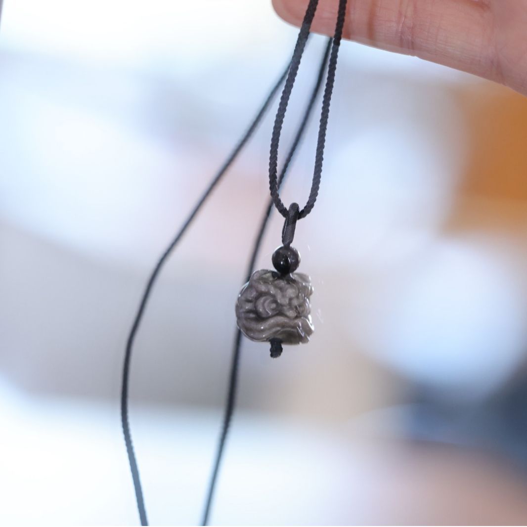 New Chinese-style ancient-style lion dance necklace, men's and women's hanging rope, high-end Chinese-style collarbone chain, black rope pendant, men's accessory Item Picture