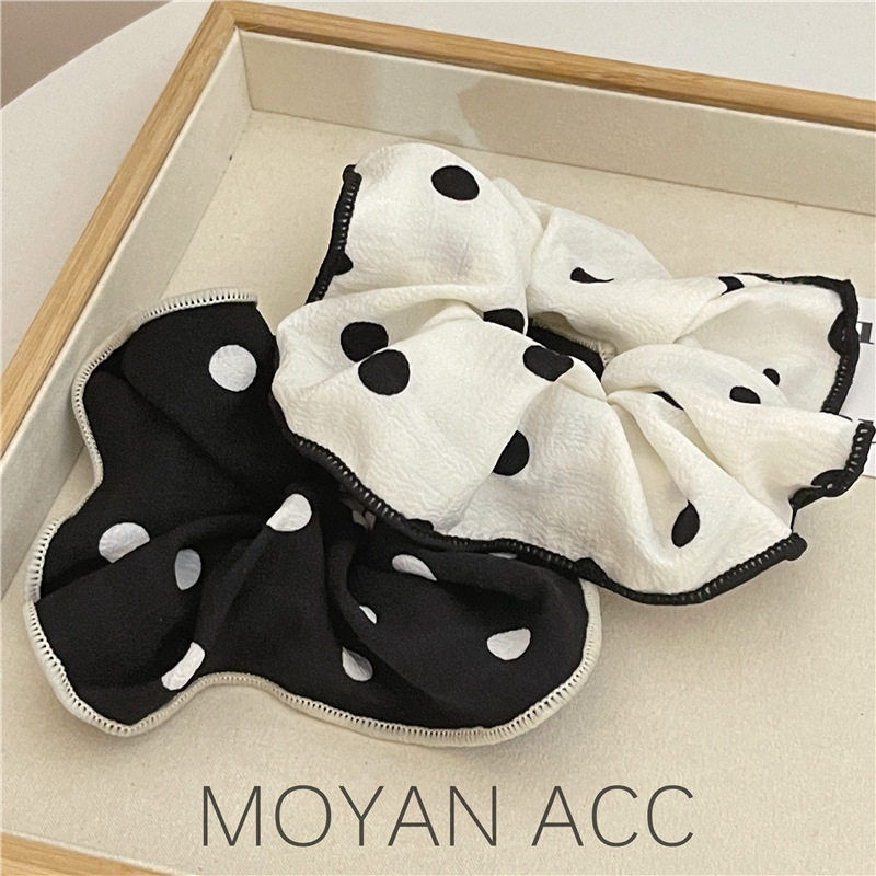 Korean Version Skirt Small Wave Dot Summer Everything With Large Size Hair Circle Retro French Simple Temperament Female Headflower Hair Rope Hair Accessories Application Scenario