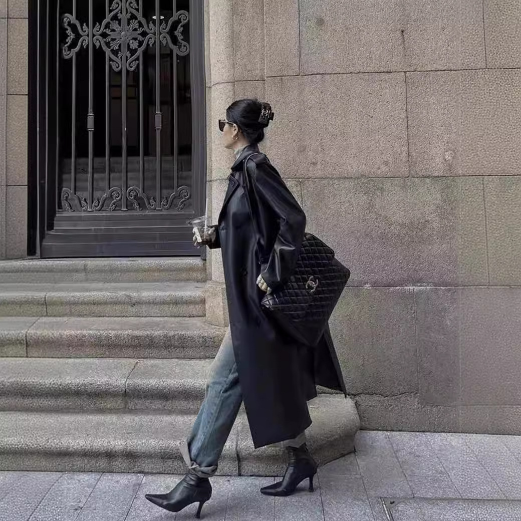 女式皮衣实物图