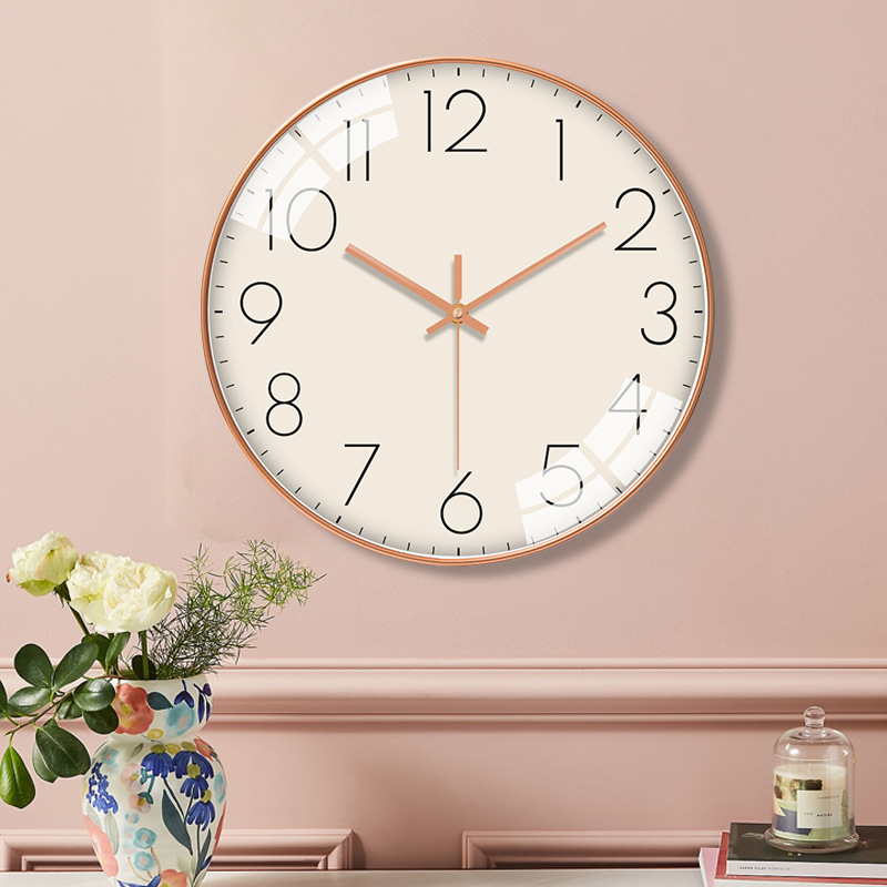 客厅简约装饰挂钟静音扫秒无声音网红挂钟表时钟挂墙免打孔创意钟