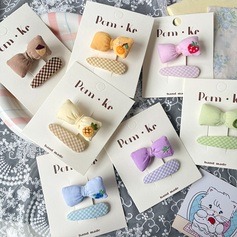 New cute flower bud fruit embroidery checkered hair clips, bb clips, bangs clips, children's versatile and sweet side hair clips Specification image