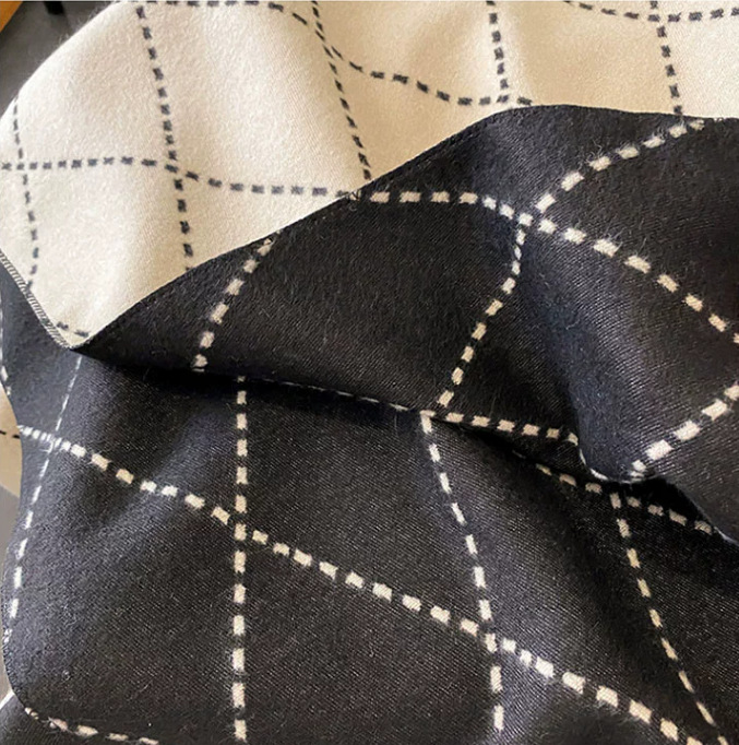 2023 Small Fragrant Camellia Imitation Cashmere Scarf Female Summer Korean Version Of The Office With Temperament Double-Sided Bib Specification drawing