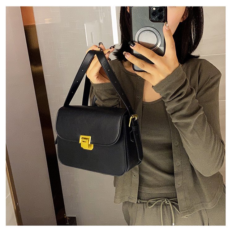 Small Bag Women's Bag 2024 New Fashion Retro Single Shoulder Crossbody Bag Autumn And Winter Tofu Small Square Bag Women Specification drawing