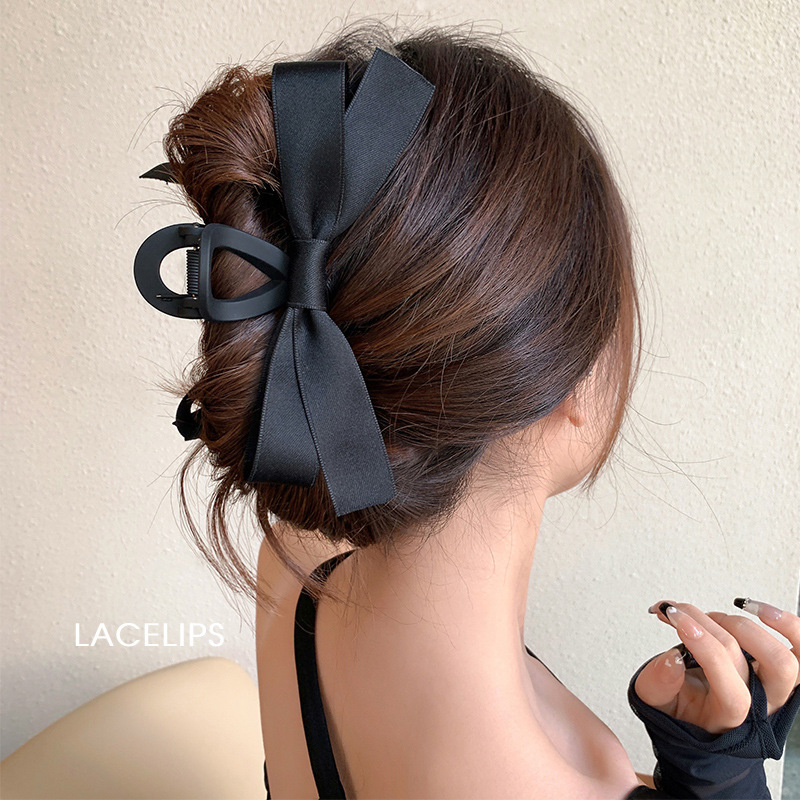 Hepburn Style Black Bow Grab Clip Women's Large Premium Hair Net Red Clip Back Head Shark Clip Headpiece details Picture
