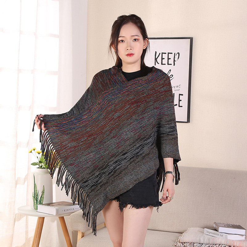 Simple fashion, long and thick cape, warm and thick cape, like cashmere scarf, with a cape and blanket