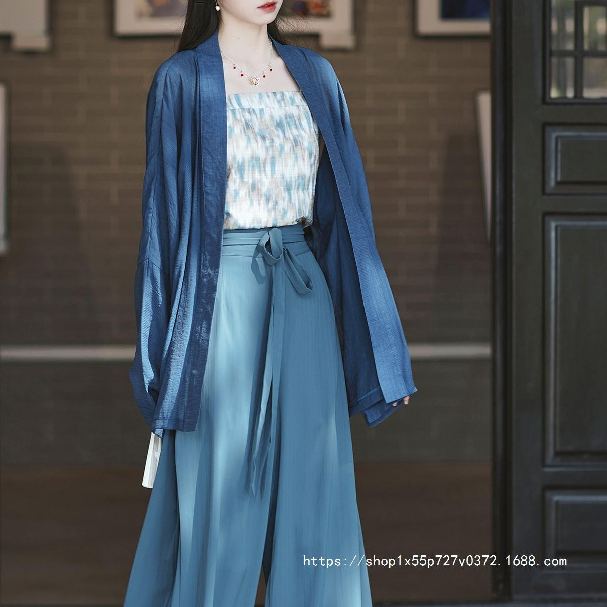 "National trend real photos: Chinese tea clothing, Song-style cardigan, Hanfu, spring and summer halter tops, Han elements, daily improvement, Song Dynasty pants, commuting sets wholesale.