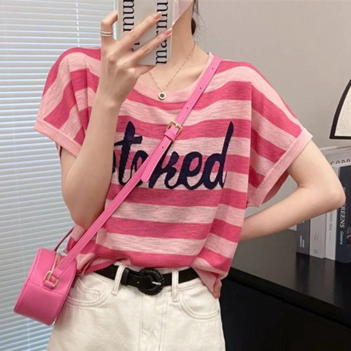 撞色条纹短袖t恤女2024设计感宽松显瘦气质减龄薄冰丝针织衫上衣