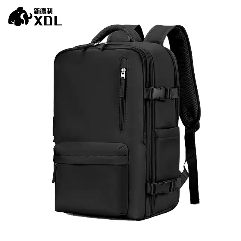 New large-capacity cross-border travel backpack with USB charging port, computer bag, independent shoe compartment and backpack from the factory Application Scenario