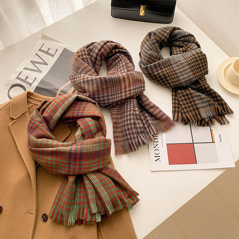 Japanese Small Fresh Plaid Scarf Female Autumn Winter Korean Version Imitation Cashmere Scarf Sweet Beauty Plaid Couple Warm Neck Application Scenario