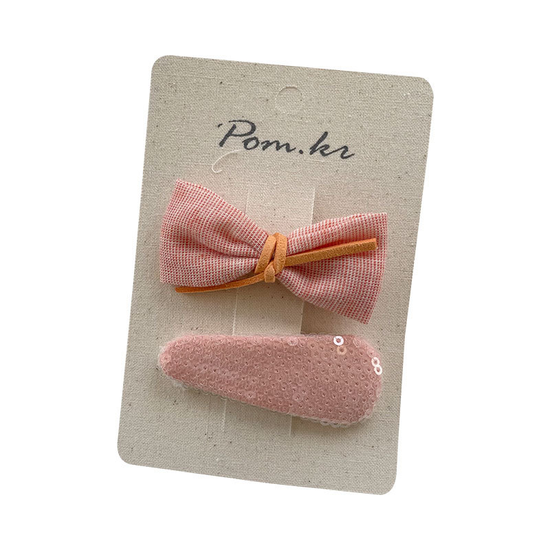 فتاة العنق الصغيرة ذات العنق الحلو Item Picture