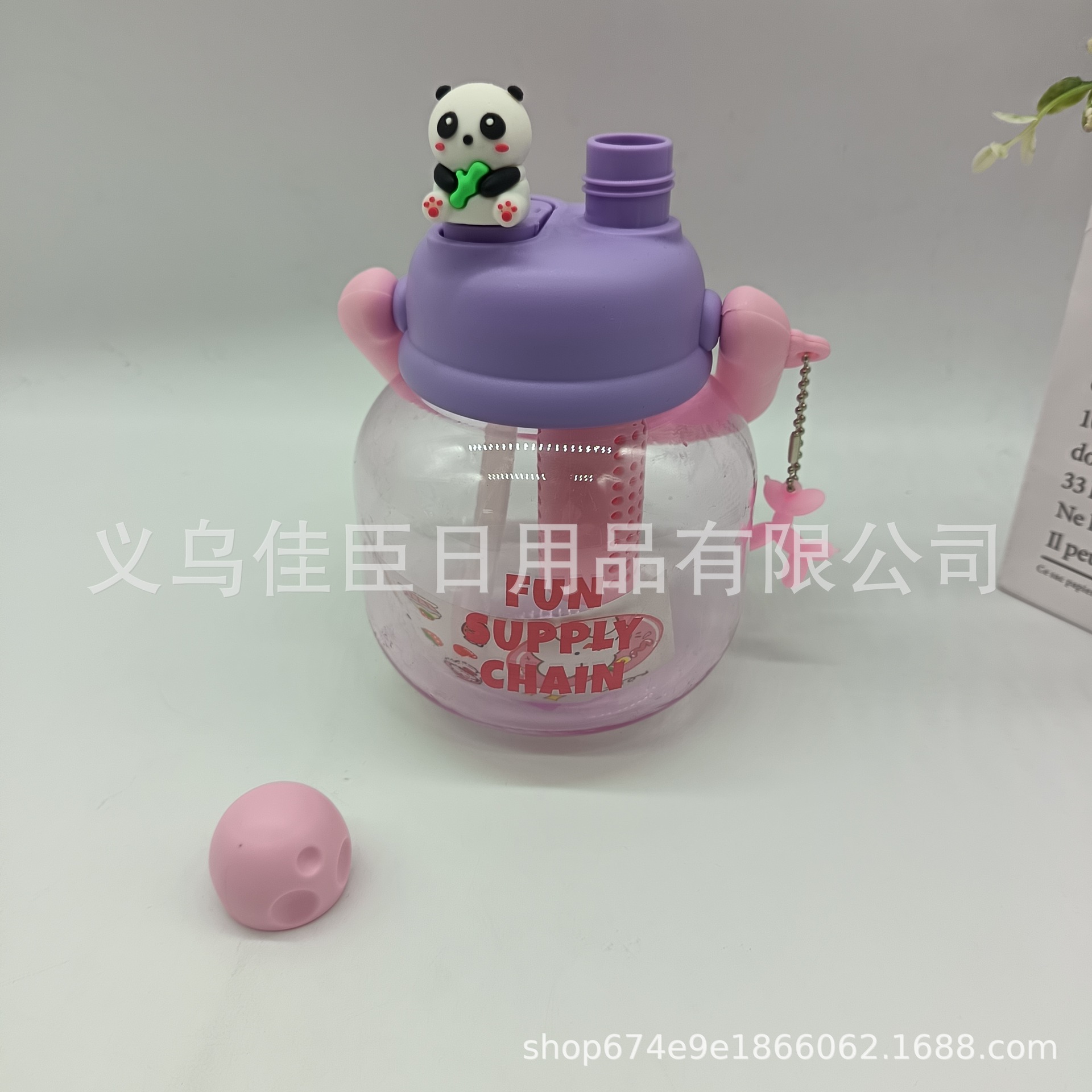 The cartoon cute children's double drinking water pot pc cup, high appearance level straw cup, outdoor sports water cup, large capacity details Picture
