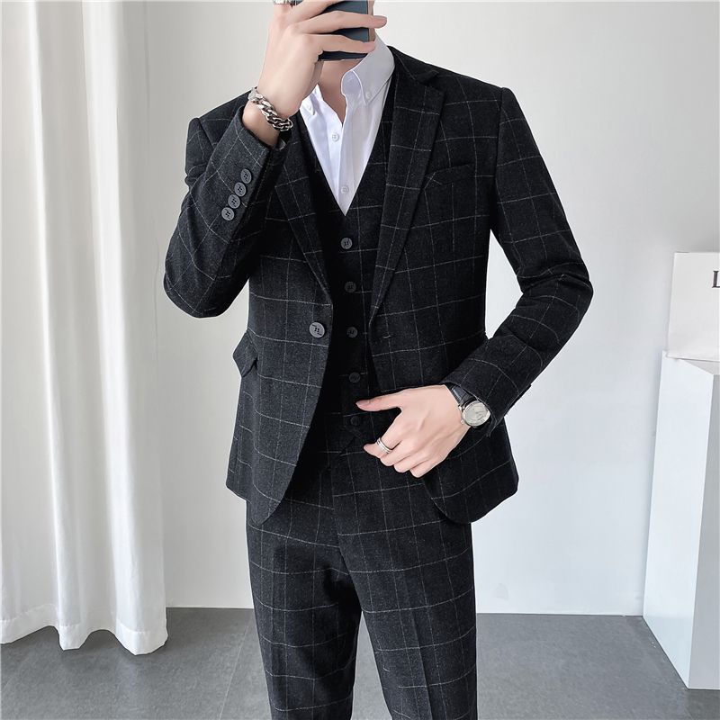 Autumn and winter ins light mature style Korean slim-fit casual plaid men's suit three-piece set Item Picture