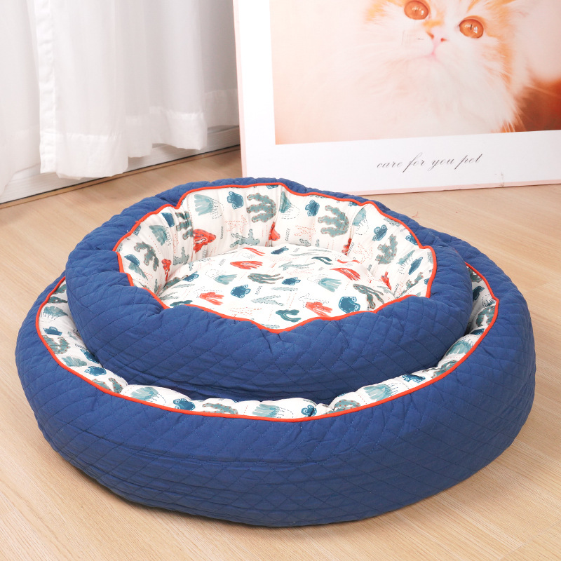 The new Japanese-style cat bed is suitable for all seasons. Spring and summer MATS for cats to sleep on, summer MATS for summer pets and dog beds