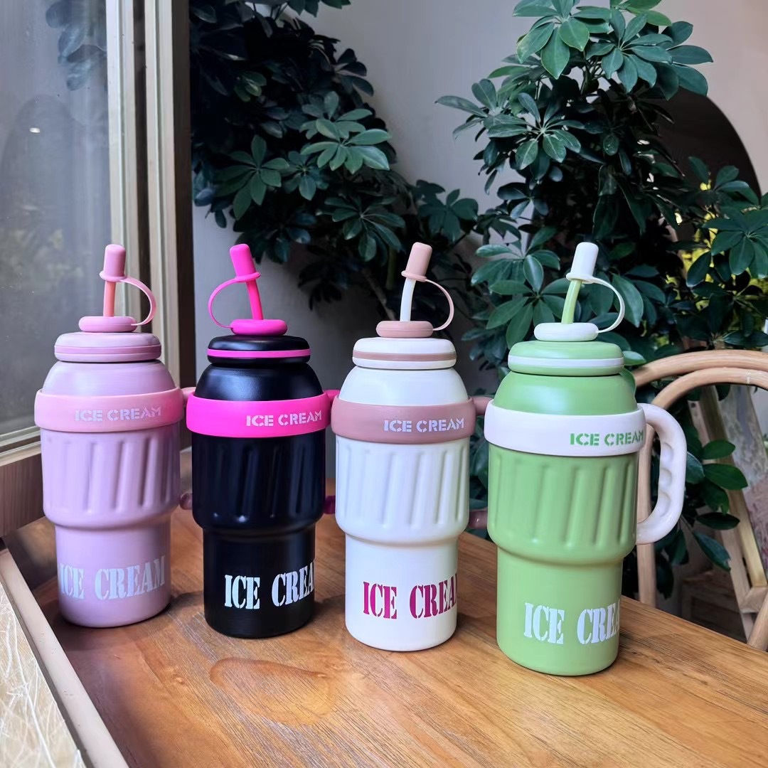 Large capacity Ice Bullion Cup 304 stainless steel thermos cup High appearance level insulation cold handle car cup full figure