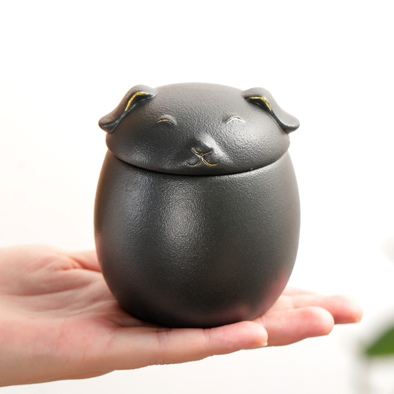Dog pet can decoration, tea storage can, porcelain sealed can, puppy can, portable small size, travel flower tea can logo Application Scenario