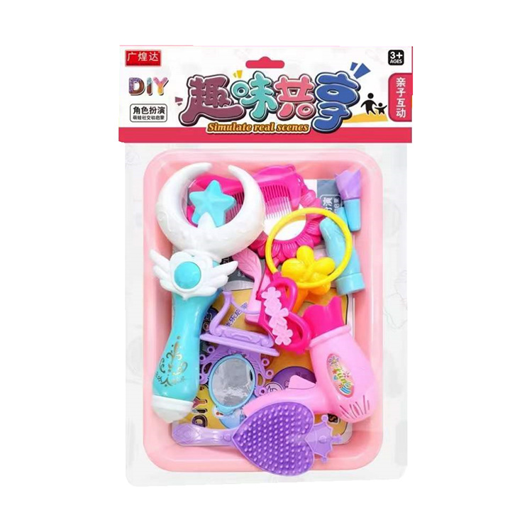 Fun 芭芘娃娃 princess sets, girls' grooming toys, house play, parent-child interaction, street stalls, cross-border wholesale Application Scenario