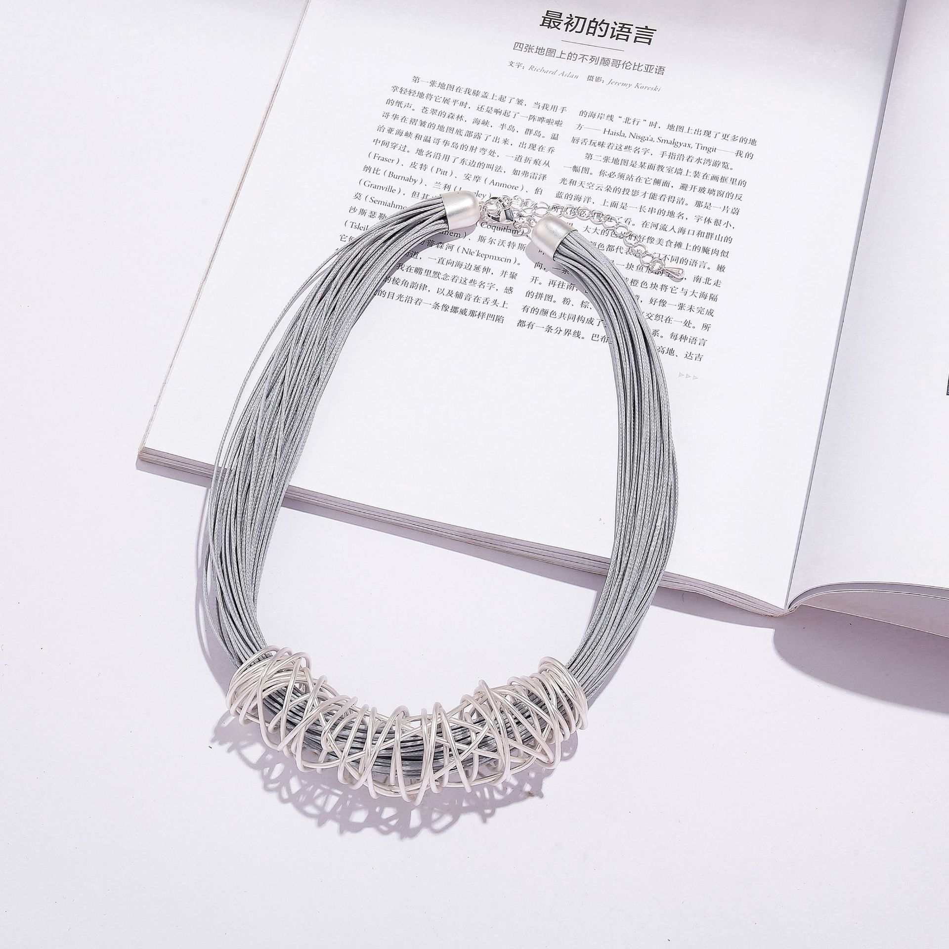 إنه صلصق من سلسلة من صفائح الشمع Specification image