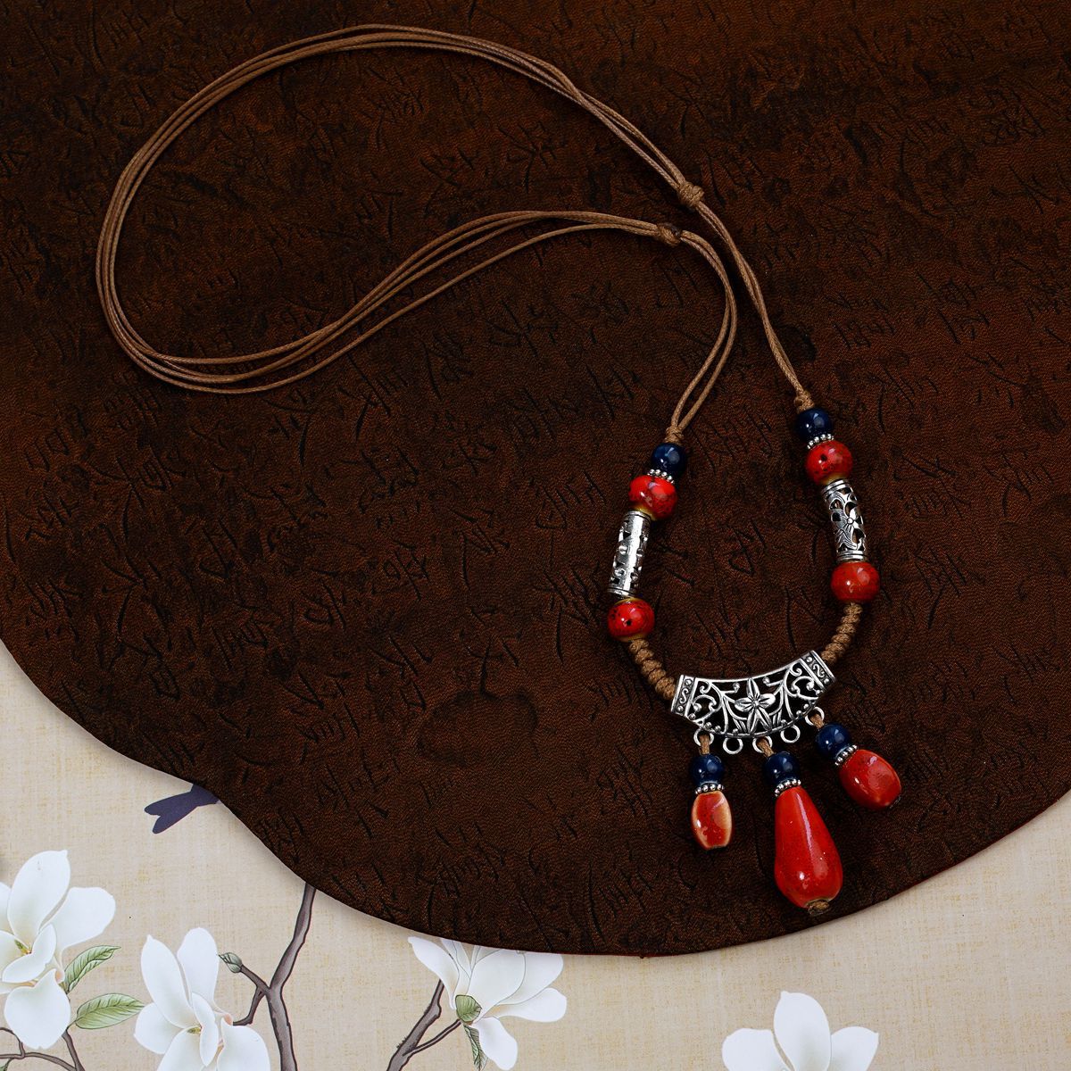 New Chinese-style long ceramic beaded necklace, women's ethnic style Zen-inspired woven sweater chain, cross-border versatile collarbone chain trend Application Scenario
