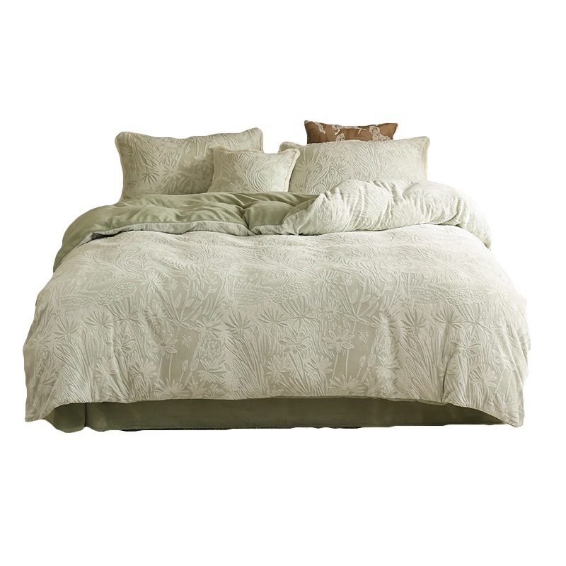 保暖防寒！230g高克重雕花牛奶绒四件套冬季加厚保暖防静电绒被套