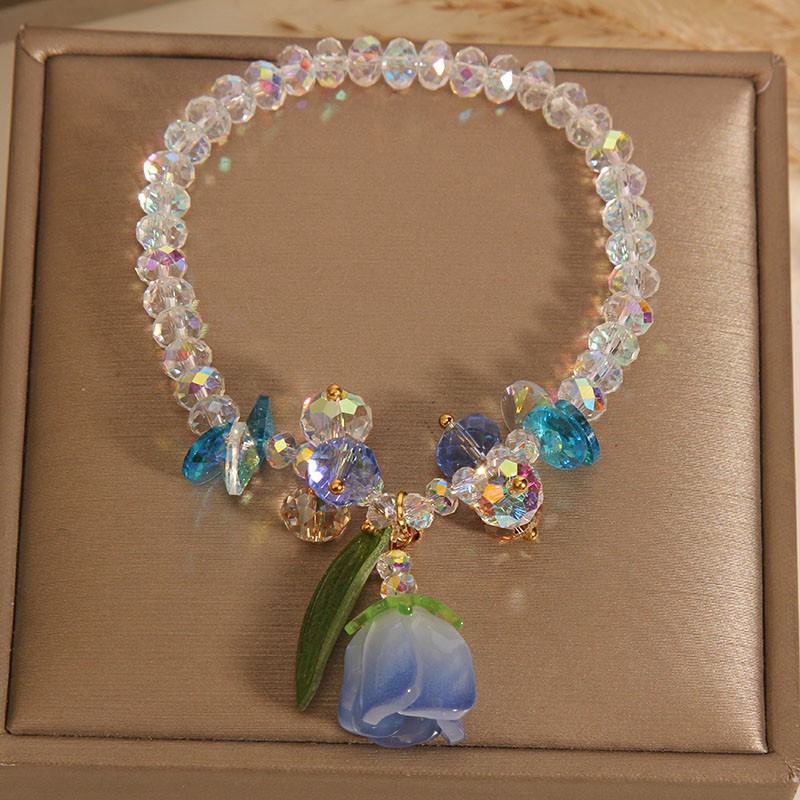 A light luxury forest-themed, fresh and sweet fairy lily crystal bracelet for girls, a gift bracelet for student best friends Item Picture