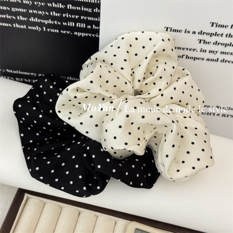 Senior Sense Network Red Black And White Polka Dot Large Hair Circle Ball Head Leather Band Small Retro Hair Rope Blogger With The Same Head Rope details Picture