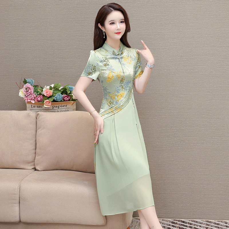 尾货/复古裙/新中式/短裙/汉服女长袖中国风产品图
