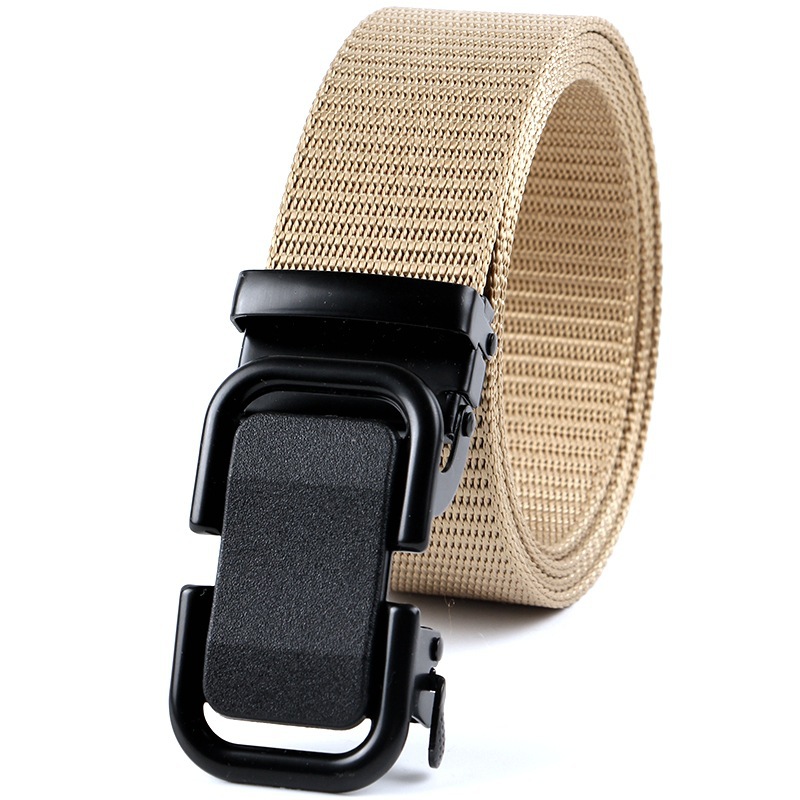 The new nylon canvas belt is a casual and versatile men's belt with thickened and lengthened design. It is a versatile belt for military training students Item Picture